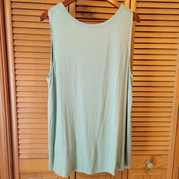 Michel Studio Collection Teal Flowy and Lace Cami - Picture 2 of 5